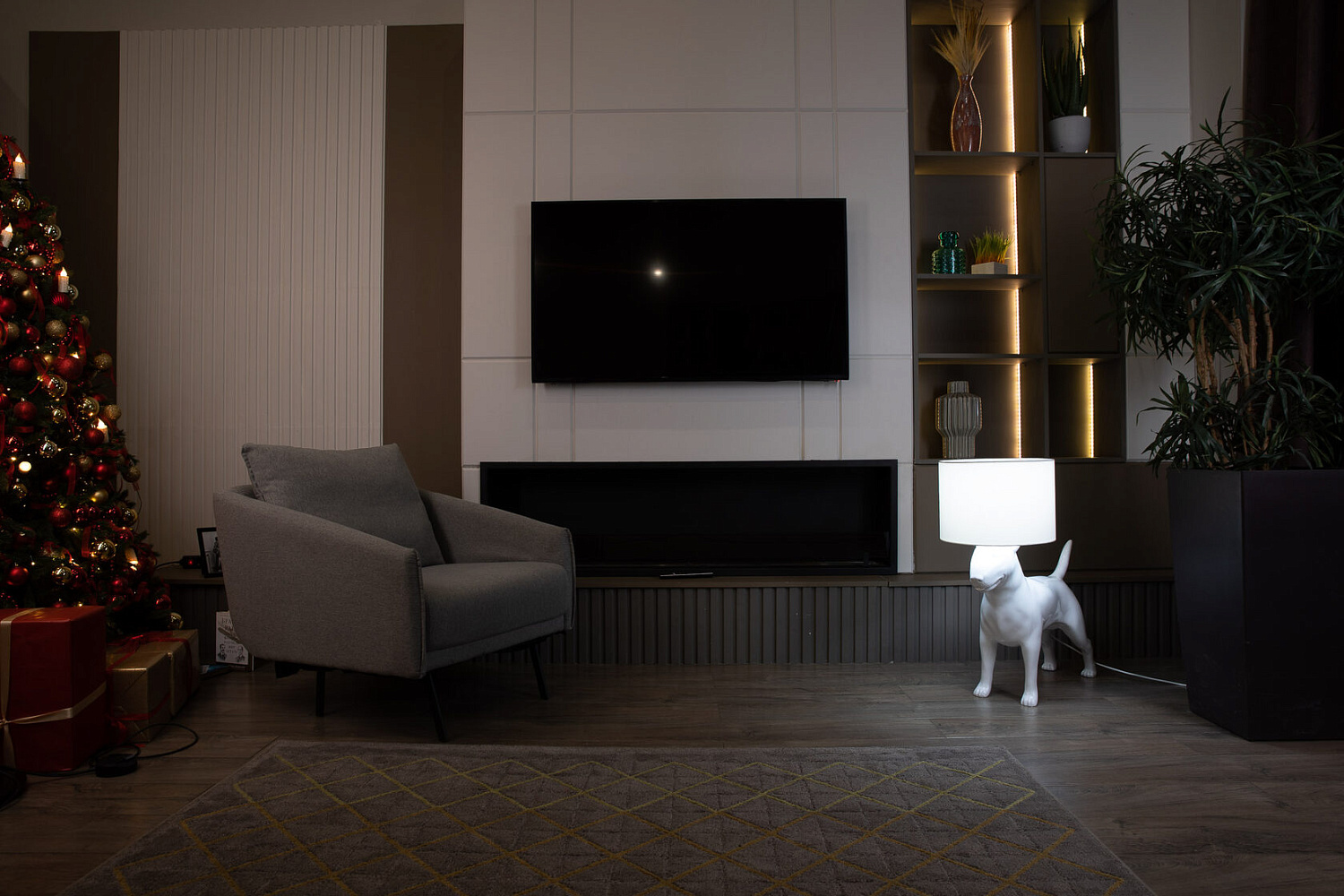 Светильник-бультерьер